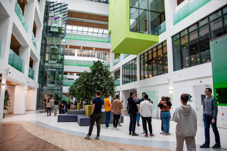 «В Университете Иннополис — уникальная для страны система управления, во главе которой стоит тандем ректора и директора», — прямым текстом говорит Шайхутдинов