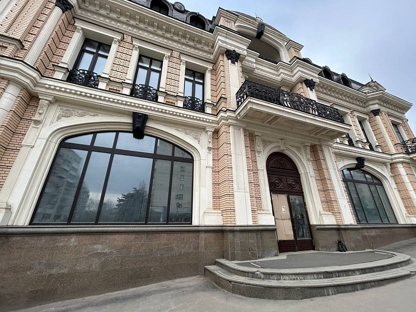 Губернатор заявил о создании картинной галереи в «доме Курихина» 