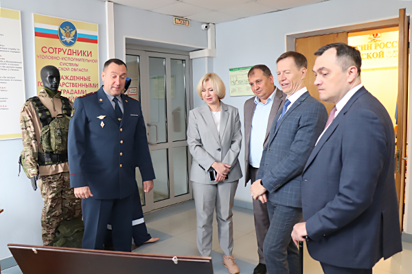 Руководство УФСИН по Тульской области совместно с членами Правительства региона приняло участие в совещании ФСИН России по вопросам взаимодействия ведомства с органами власти субъектов РФ и бизнес-сообщества по привлечению осужденных к труду