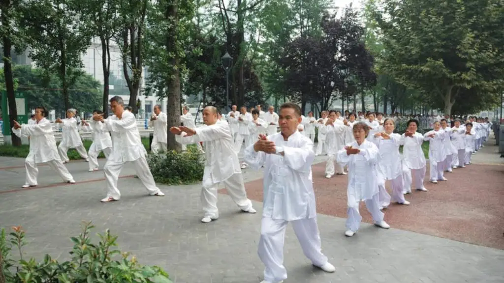 В Латвию стали проникать богатые китайцы. Что им тут надо?