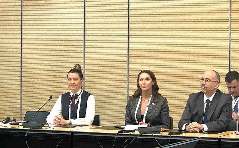 Сенаторы в составе делегации Федерального Собрания РФ участвуют в 151-й Ассамблее Межпарламентского союза в Женеве