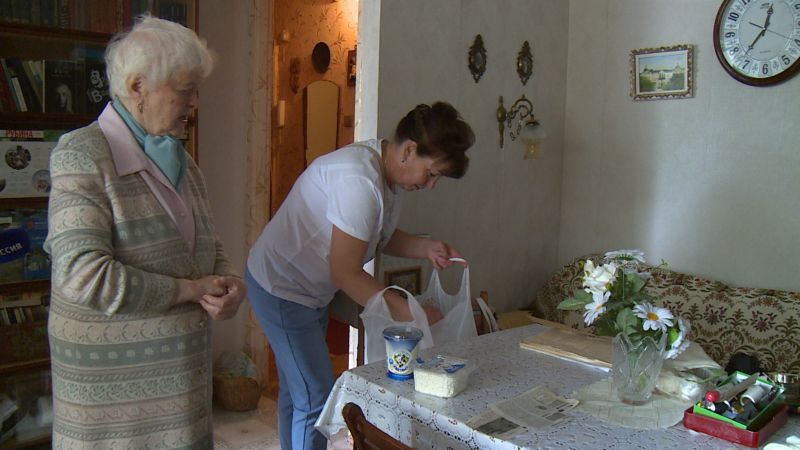 Словом и делом. В профессиональный праздник соцработников расскажем, почему в этой работе нет случайных людей