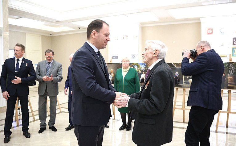 Открытие в Совете Федерации выставки «Лица Великой Победы»