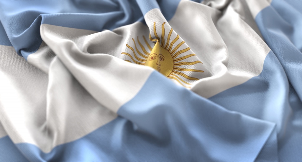 ЦБ Аргентины объявил о снижении ключевой ставки до 100%