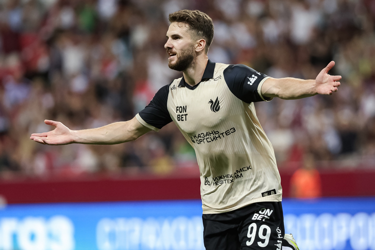 В «Рубине» на сегодняшний день номинально в заявке только два форварда: Даку и Дардан Шабанхаджай (на фото)