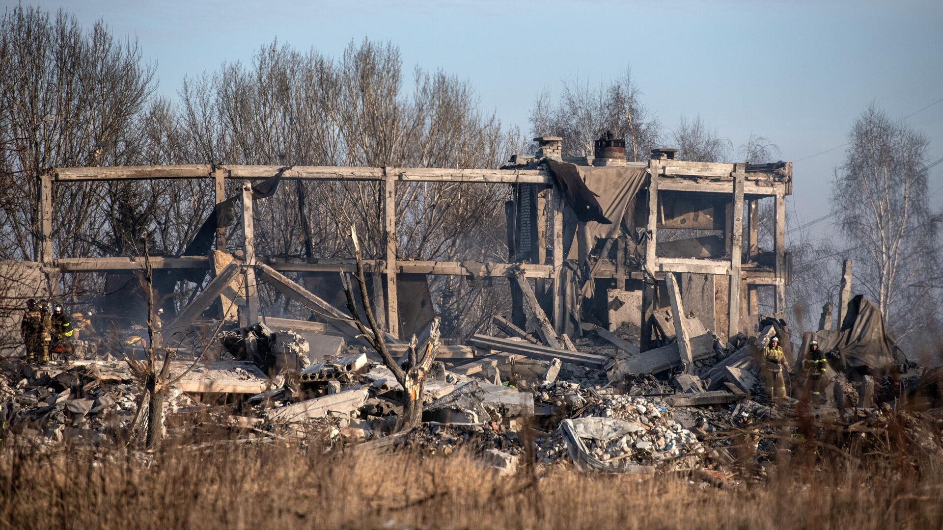 Rust убили в мирном городе фото 72