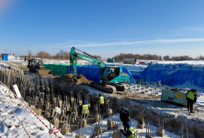 Ход строительных работ на Большом Уссурийском острове проверил министр транспорта и дорожного хозяйства края