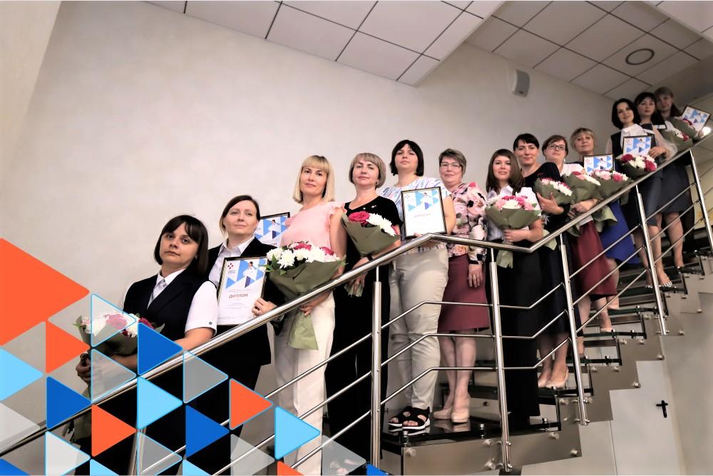 департамент тюменской области. центр занятости тюмень. департамент труда и занятости тюменской области. директор центра занятости тюмень. служба занятости тюменская область.