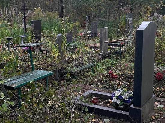Стоимость похорон в Ленобласти выросла на 828 рублей