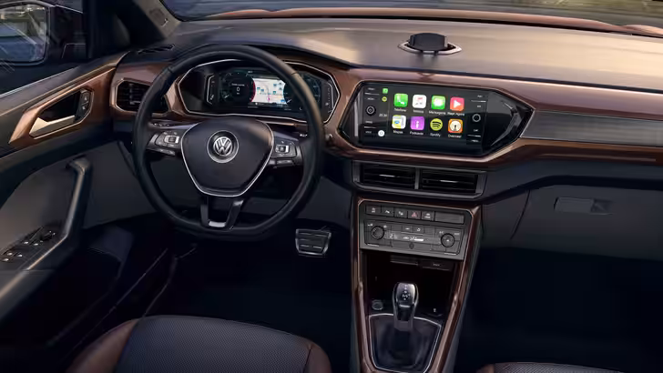 Интерьер Volkswagen T-Cross