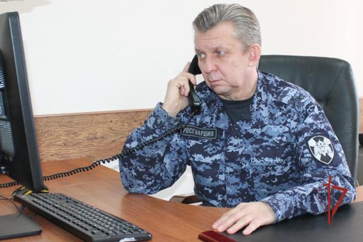 В Оренбурге состоялась прямая линия с гражданами по вопросу трудоустройства на службу в Росгвардию и поступления в ведомственные институты 