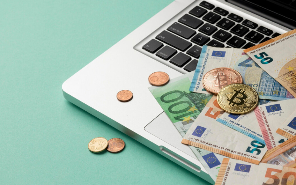 Вклады или криптовалюта: что выбрать для сбережений и инвестиций