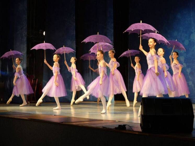 В Серпухове прошел конкурс классического танца «Пируэты»