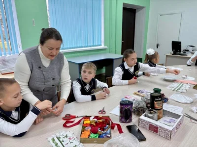 Фото 1. В Бунинской школе Урицкого района открыт детский музейный центр «Вне времени и без границ»