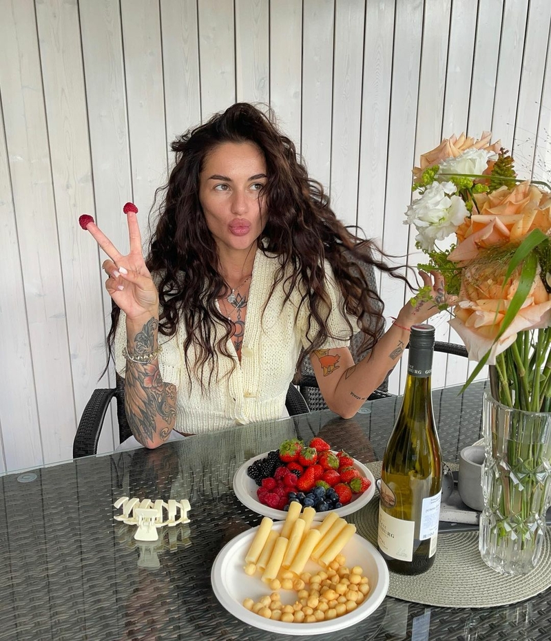 юля королева телеграмм