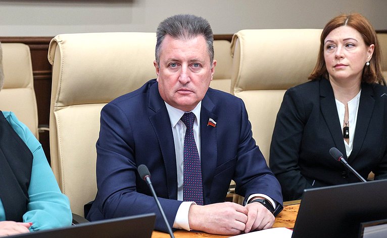 Евгений Богомазов