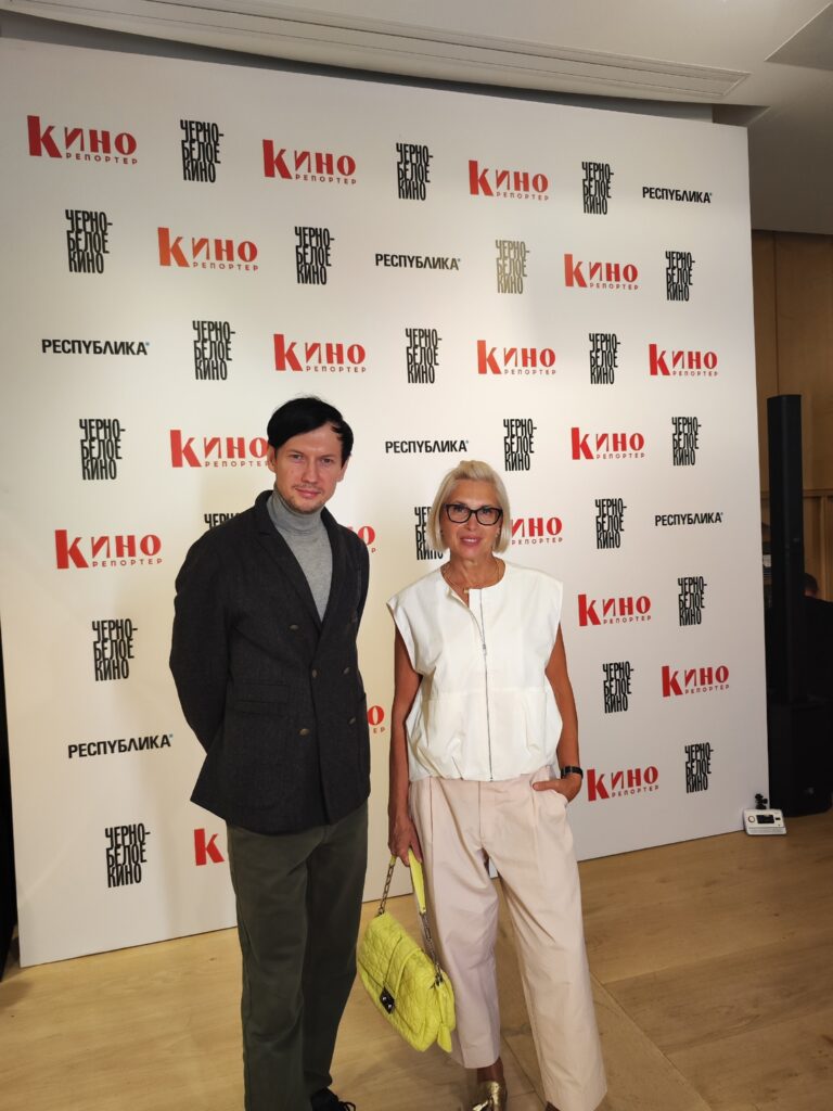 Алёна Свиридова и Владислав Ананишнев, 2 выпуск коллекционного альманаха «Черно-белое кино» («Избранное») от журнала «КиноРепортер». Фото: Журнал 