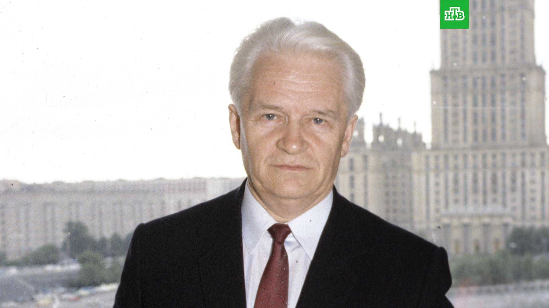 Премьер министр 1990. Силаев премьер-министр. Силаев председатель правительства.
