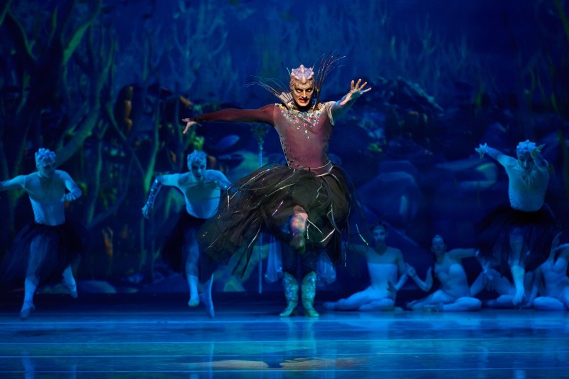 Премьер балетной труппы Театра оперы и балета Коми Роман Миронов приглашает на бенефис