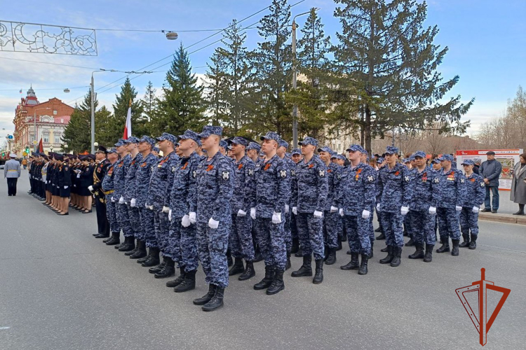 Парадный расчет Росгвардии принял участие в генеральной репетиции парада ко Дню Победы