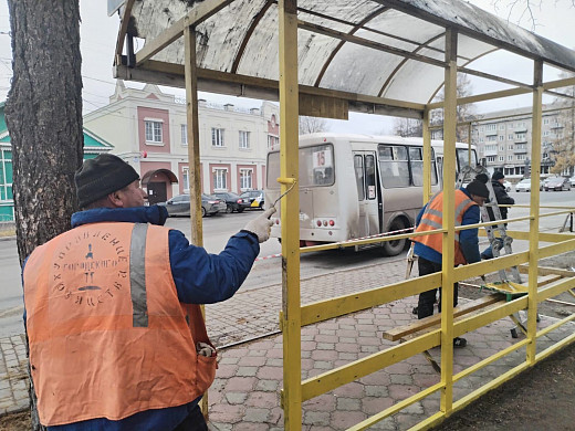 В Кинешме капитально ремонтируют остановки