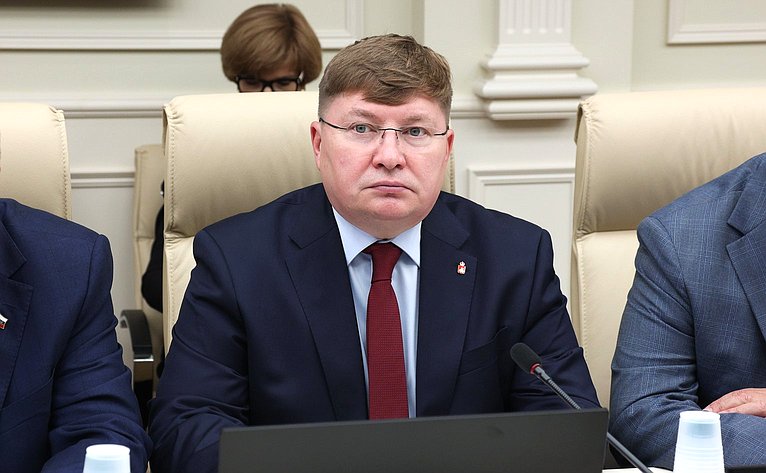 Заседание Комиссии СФ по мониторингу законодательства РФ в сфере государственного контроля (надзора) и муниципального контроля в РФ на тему «Анализ эффективности внедрения в работу контрольных органов индикаторов риска нарушения обязательных требований»