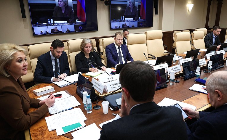 Круглый стол Комитета СФ по науке, образованию и культуре на тему «Научно-технологический потенциал субъектов РФ: возможности развития и перспективы использования»