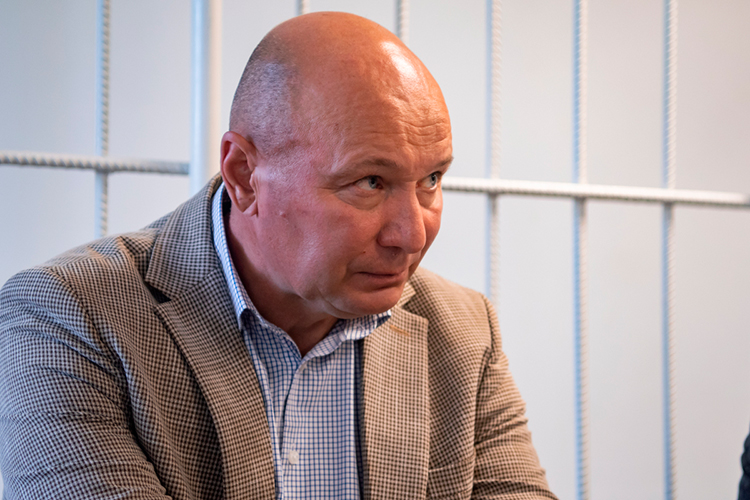 В июле выяснилось, что показания на Фаттахова в рамках досудебного соглашения о сотрудничестве дал в том числе экс-глава Тукаевского района Фаил Камаев