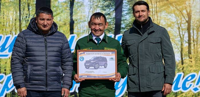 День работников леса отметили на Алтае