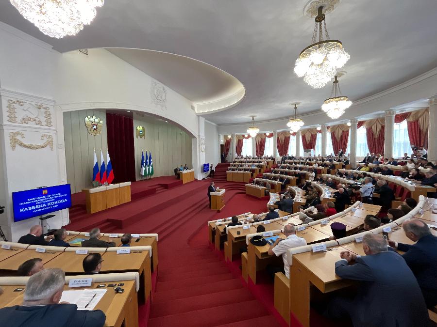 Глава КБР Казбек Коков обратился с Посланием к Парламенту республики