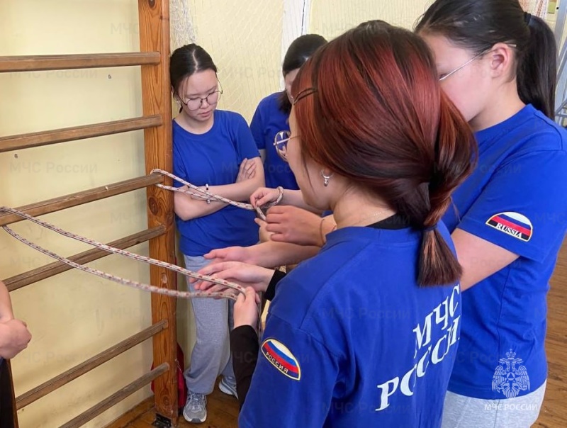 В Агинском прошла первая спартакиада, приуроченная ко Дню кадета России