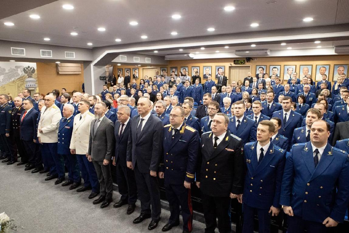 Сегодня в прокуратуре Красноярского края состоялось торжественное ...