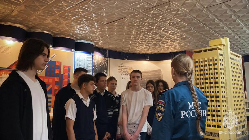 Безопасность в деталях: учащиеся 