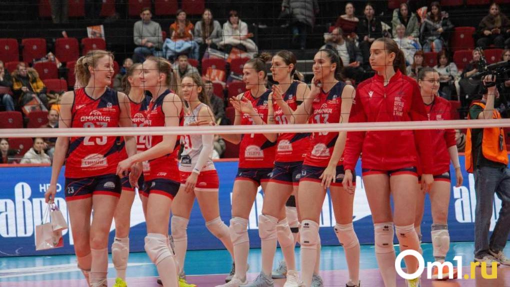 Волейбольная «Омичка» проиграла «Динамо-Метару», ведя 2-0 по сетам