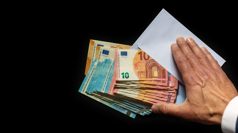 RT: проживающий в Германии иноагент Яшин получает деньги через европейские структуры ФБК