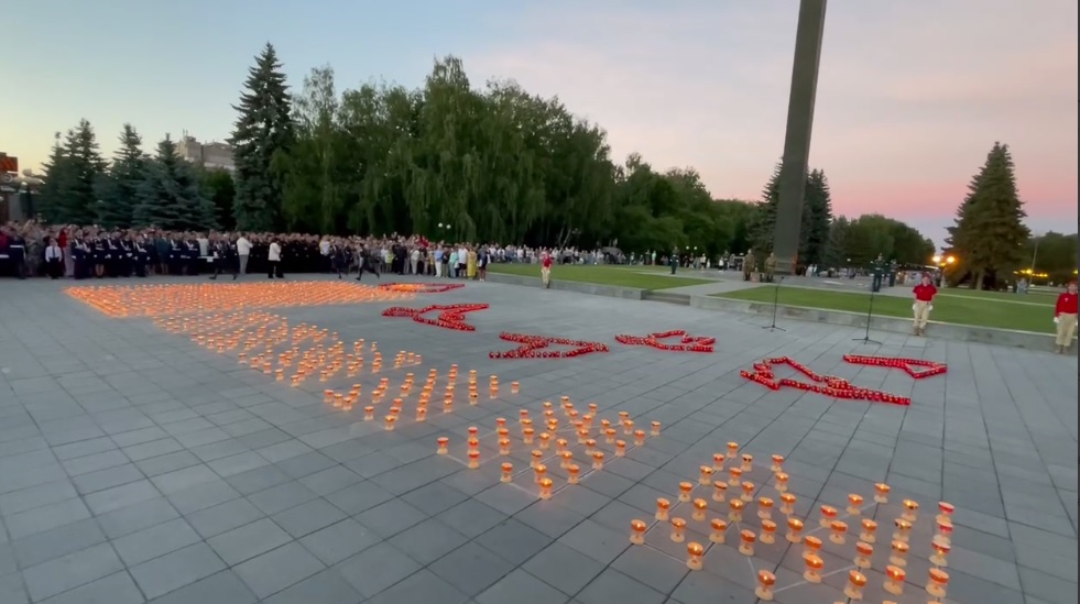 Более 2 тысяч свечей зажгли жители Йошкар-Олы в канун Дня памяти и скорби