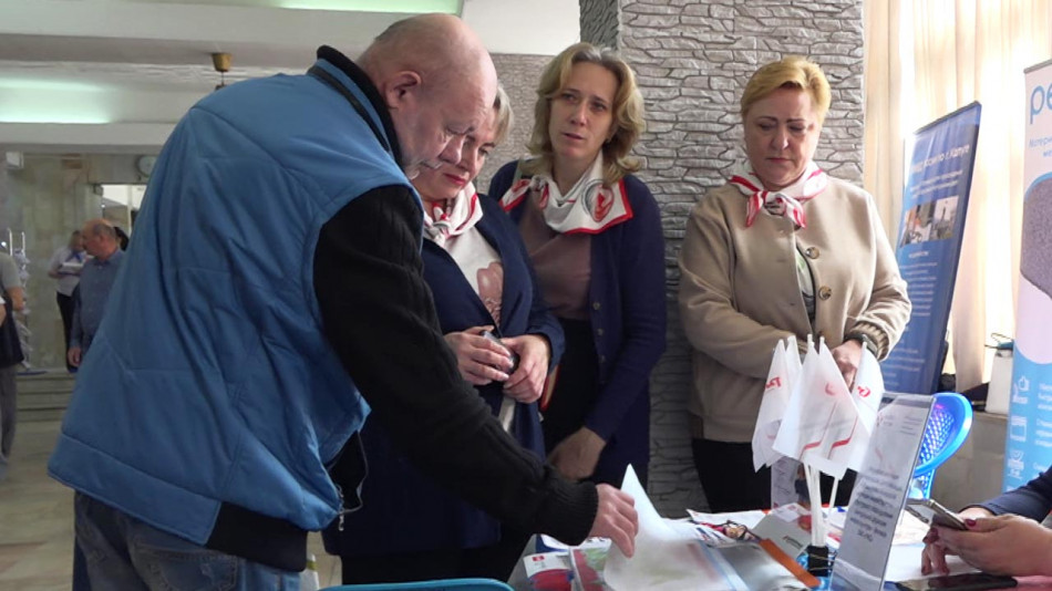 ярмарка-трудоустройства-вакансии-0627.jpg