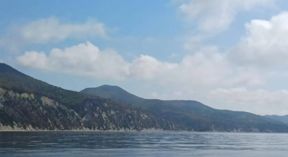 В Геленджике официально подтвердили безопасность морской воды 