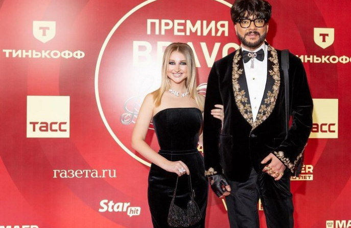 Киркоров прошелся по личной жизни Харламова в эфире шоу «Звезды»