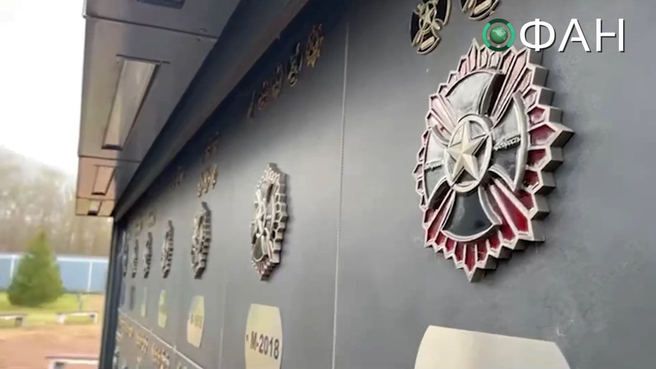 Горячий ключ памятник чвк вагнер. Мемориальный комплекс ЧВК Вагнер. Часовня ЧВК Вагнер. Горячий ключ часовня ЧВК Вагнера. Мемориальный комплекс Вагнер горячий ключ.