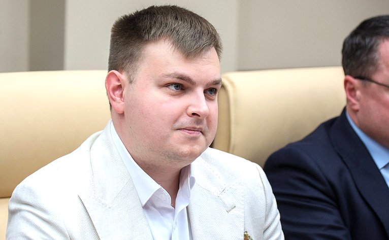 Совещание «Образовательный подход «Обучение служением»: проблемы и перспективы развития»