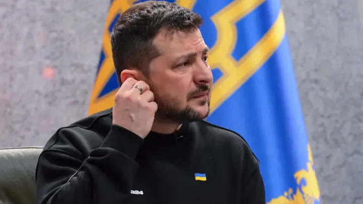 Гризли в дешёвом свитере: экс-пресс-секретарь Зеленского раскрыла шокирующую правду о киевском главаре