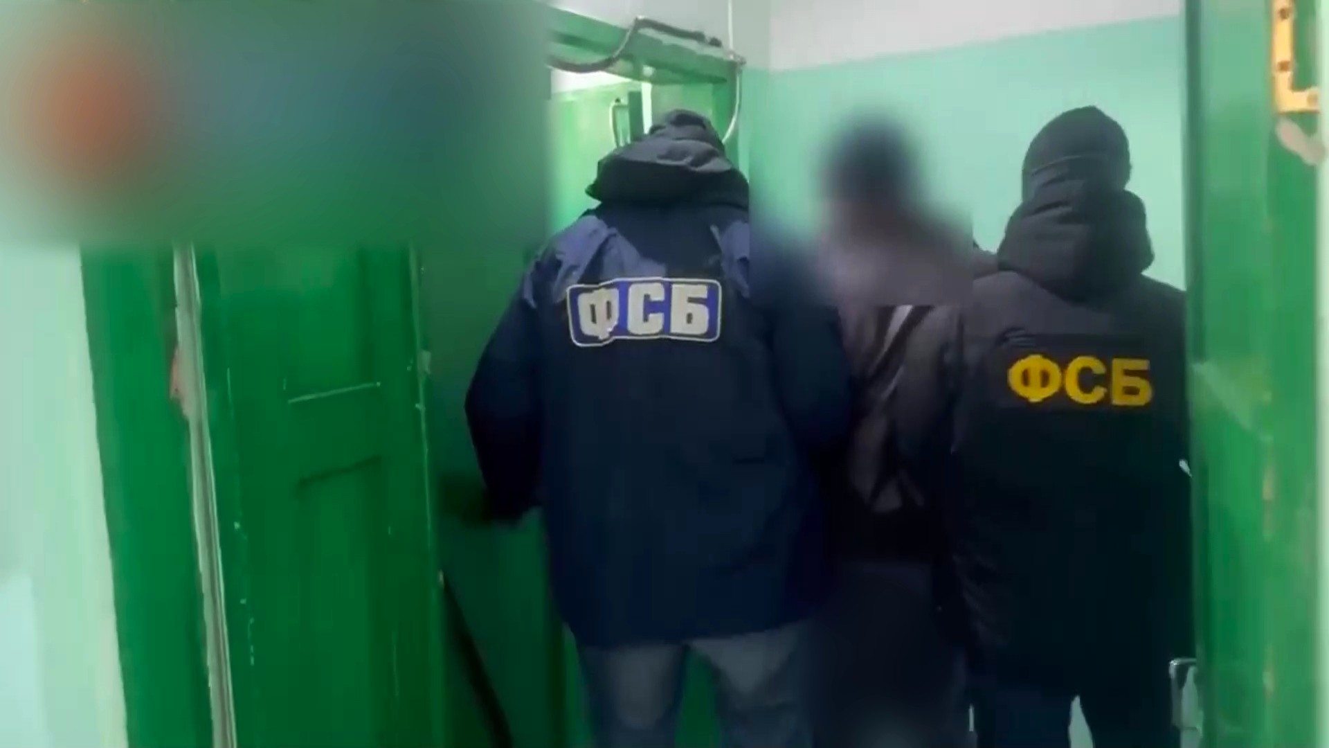 Сургутянина задержали за содействие террористам