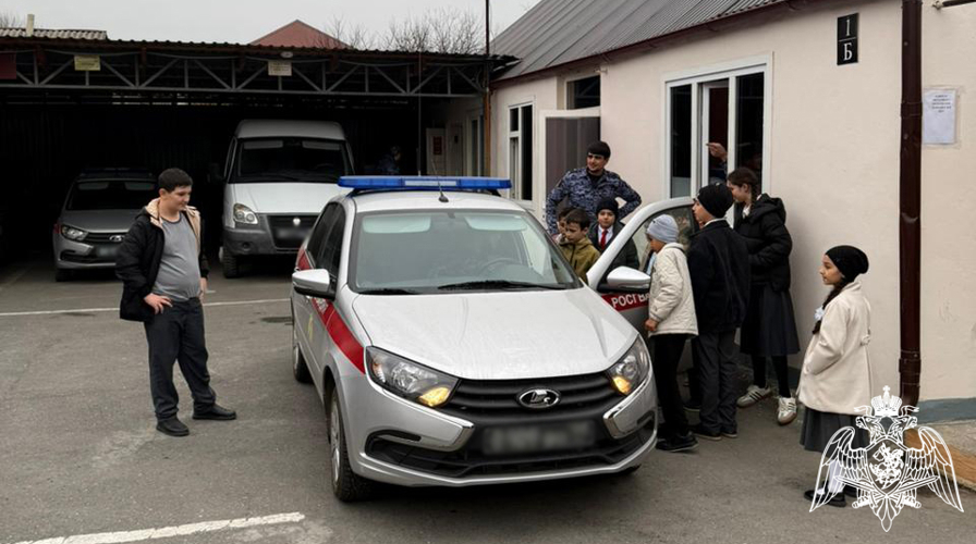 Росгвардия приняла участие в акции «День призывника» в Ингушетии