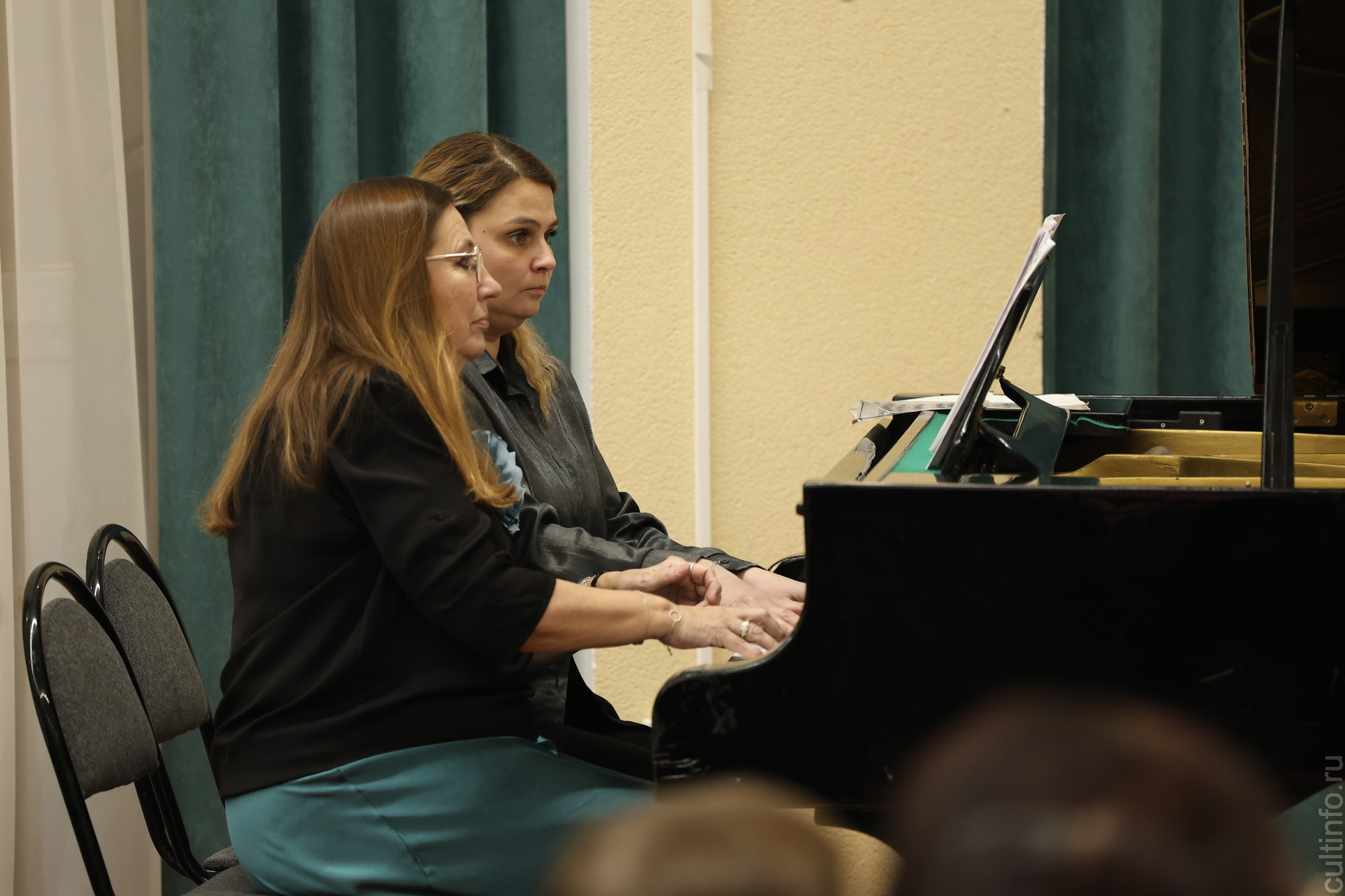 В Вологде прошел музыкальный вечер в честь юбилея известного искусствоведа и журналиста Наталии Серовой 