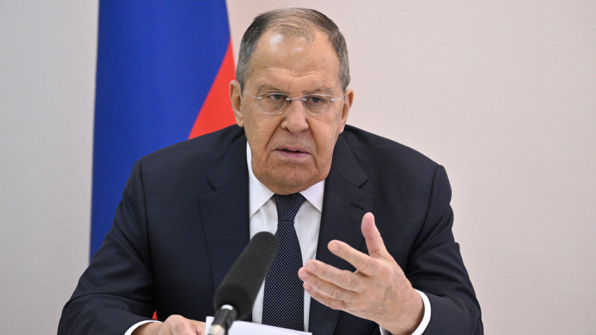 Лавров обсудил с Египтом вопрос иранской ядерной программы