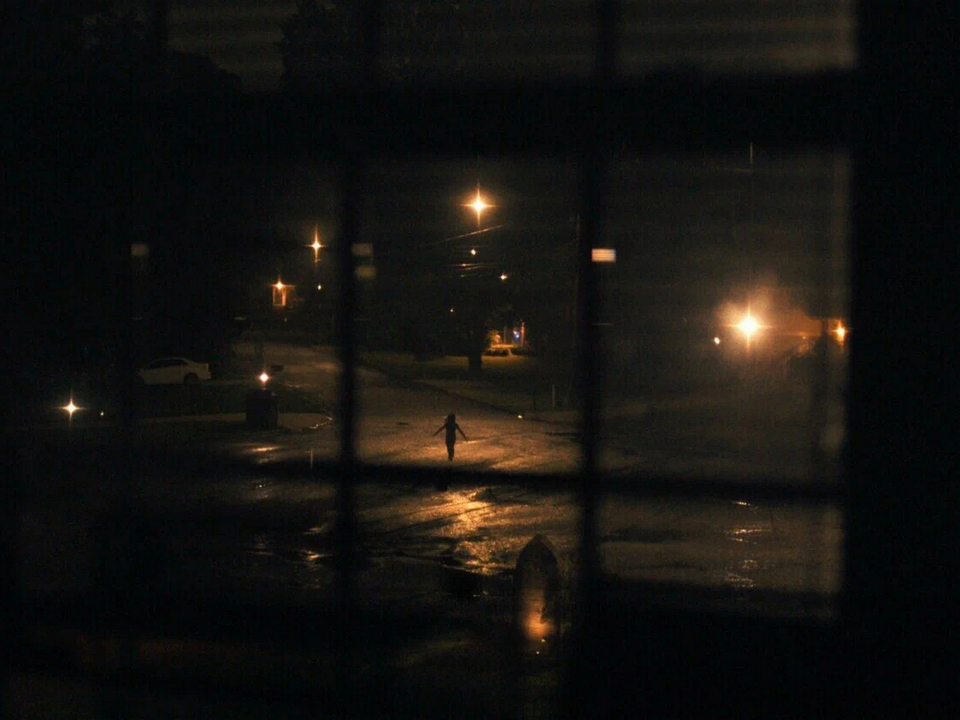 Кадр из фильма «Орудия». Режиссер Зак Креггер. 2025 год