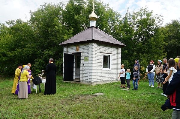 Состоялось освещение часовни, построенной сотрудником УФСИН России по Алтайскому краю и его родственниками
