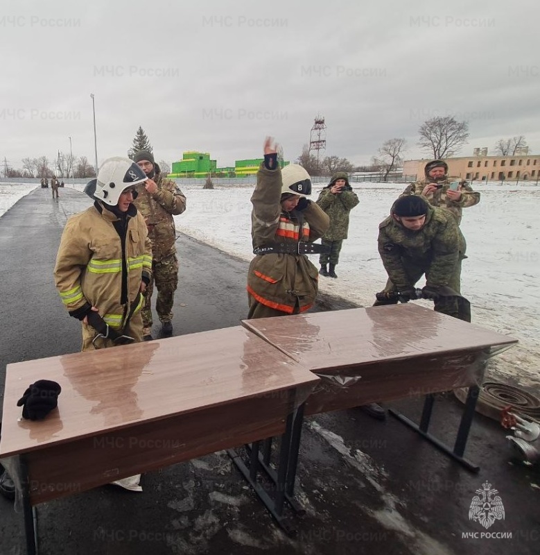 В Губкине завершился региональный этап Всероссийской военно-спортивной игры «Зарница 2.0»