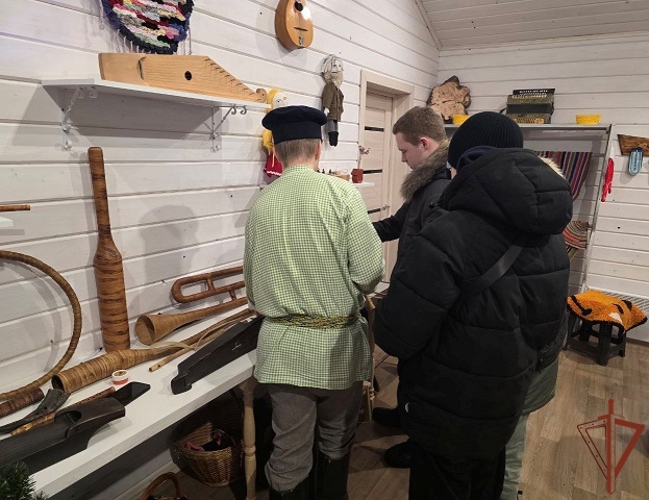 Дети участников СВО познакомились с карельским Дедом Морозом при поддержке Росгвардии